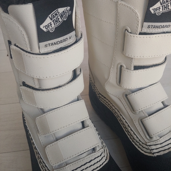 VANS NEW Standard V Snow MTE Boots - Picture 5 of 10